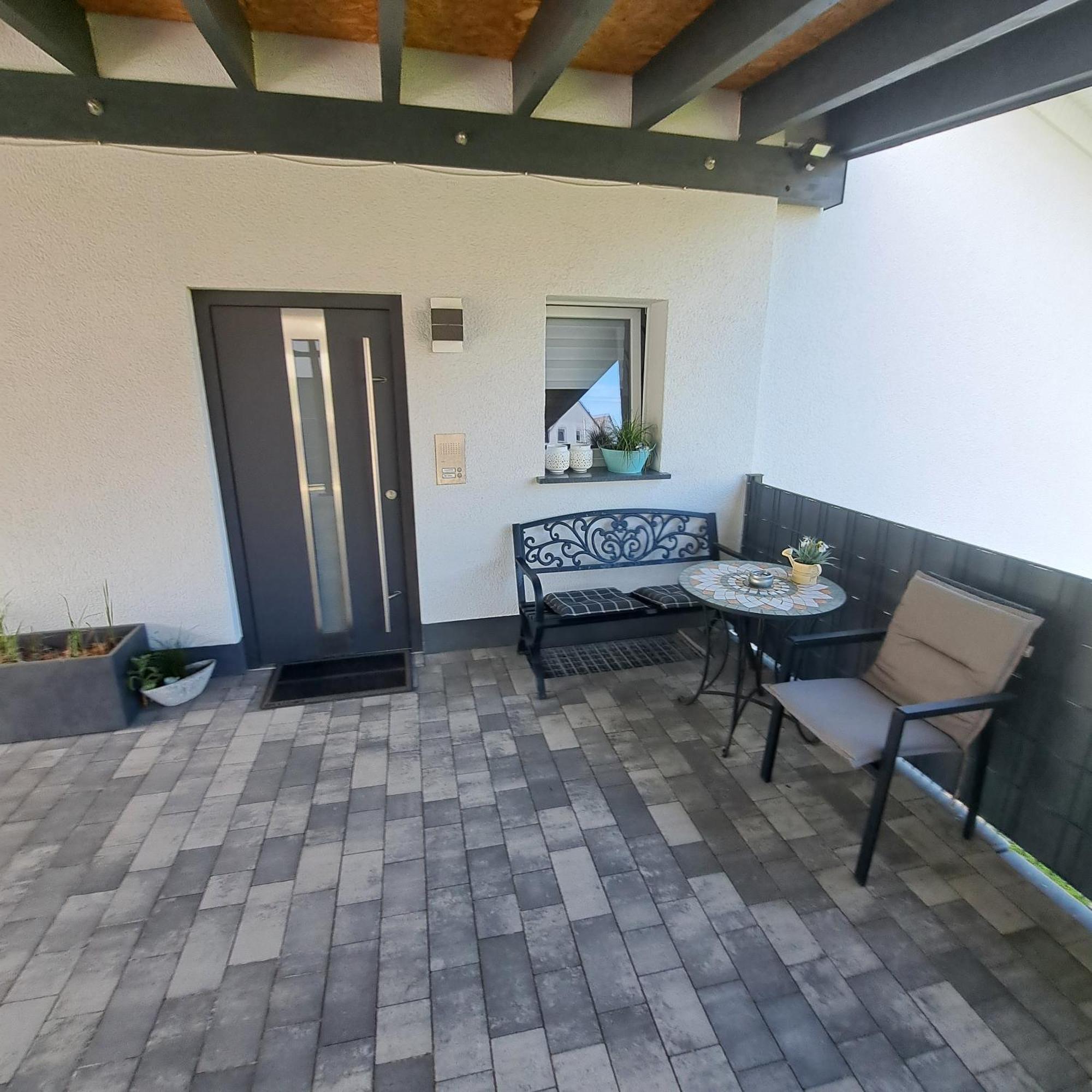 Wunderschoenes 2 Zimmer Apartment Inkl. Parkplatz Asbach  Zewnętrze zdjęcie
