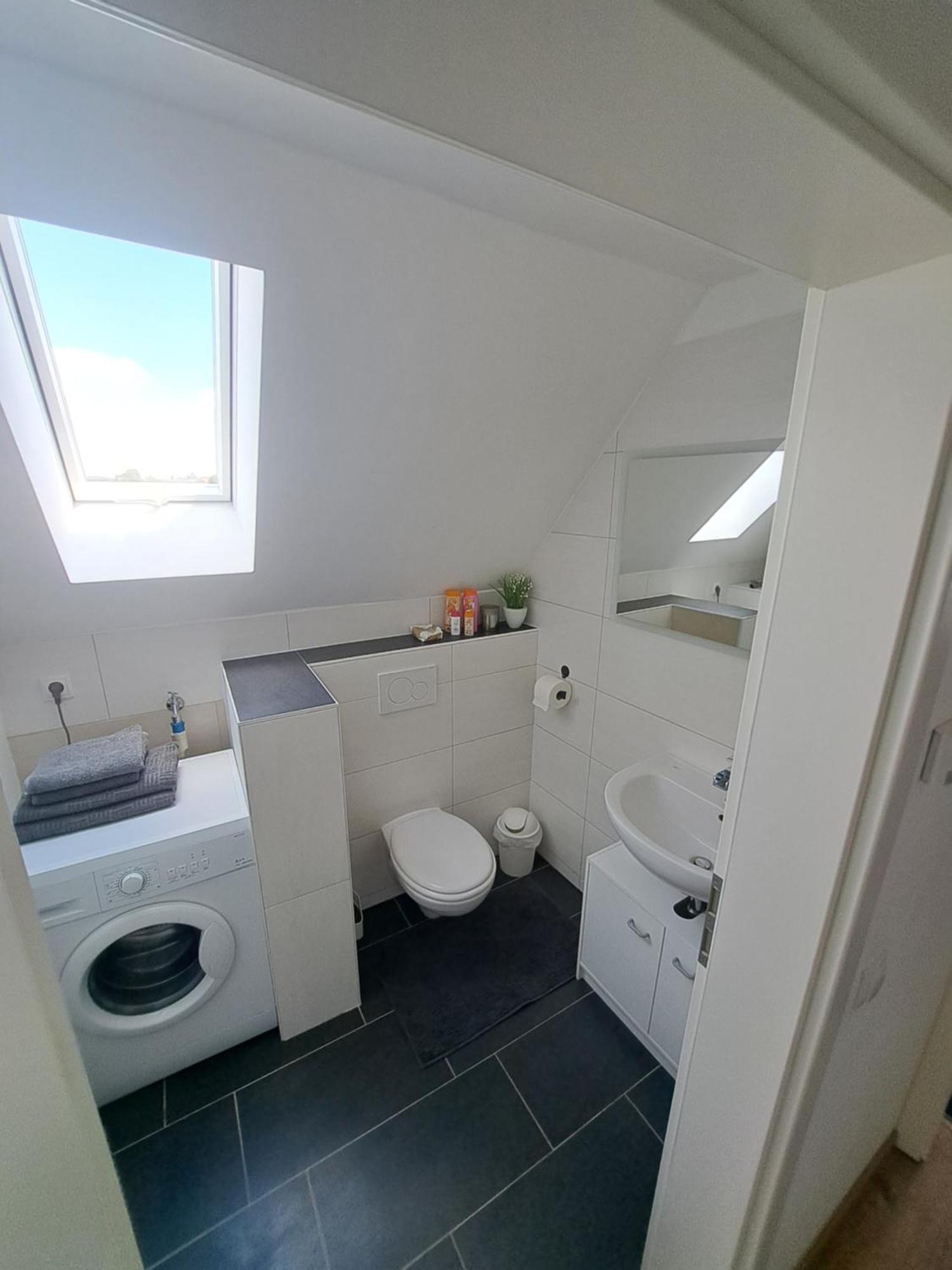 Wunderschoenes 2 Zimmer Apartment Inkl. Parkplatz Asbach  Zewnętrze zdjęcie